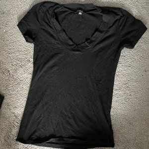 Black thin short sleeve tee